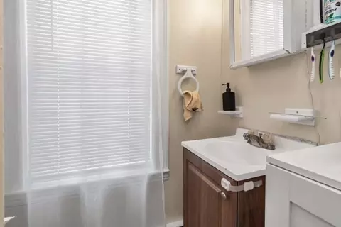 47 Trinity Ave, Lynn, MA 01902 photo 13