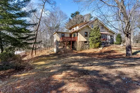 Exterior - 240 Chapman St, Canton, MA 02021 photo 4 of 4