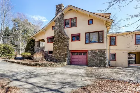 Exterior - 240 Chapman St, Canton, MA 02021 photo 3 of 4