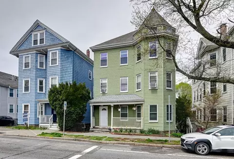 769 Boylston St #3, Chestnut Hill, MA 02467