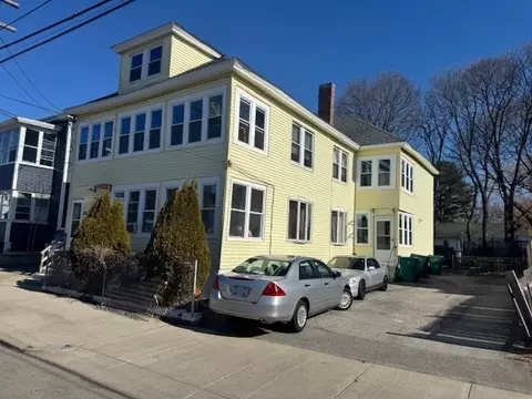 183-185 W Sixth St, Lowell, MA 01850