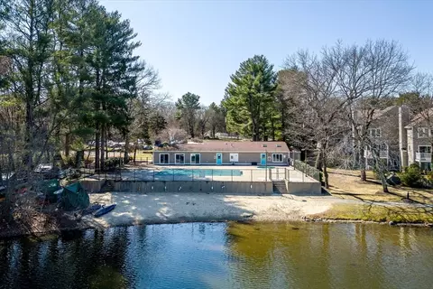Exterior - 69 Pointe Rok Dr #69, Worcester, MA 01604 photo 6 of 6