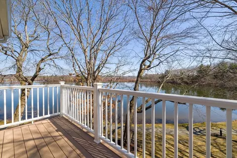 View/Area - 69 Pointe Rok Dr #69, Worcester, MA 01604 photo 2 of 12