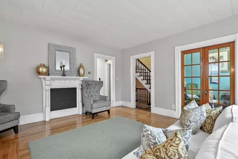 183 Nichols St, Everett, MA 02149 photo 3