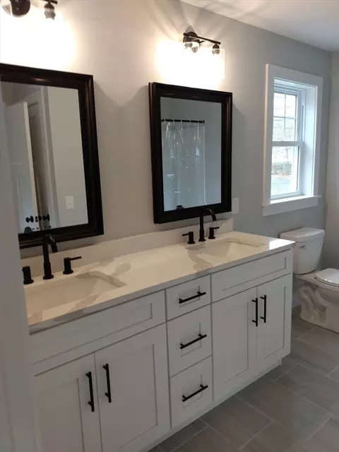 Bath - 55 Eastern Ave, Deerfield, MA 01342 photo 1 of 3