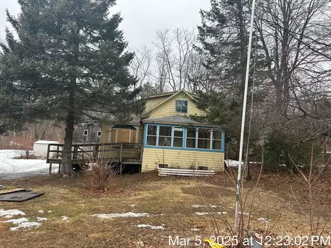 890 Amesbury Rd, Haverhill, MA 01830