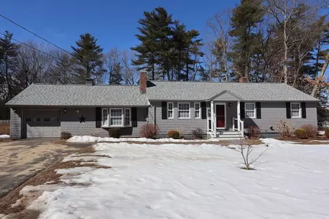 53 Wadleigh, Kingston, NH 03848