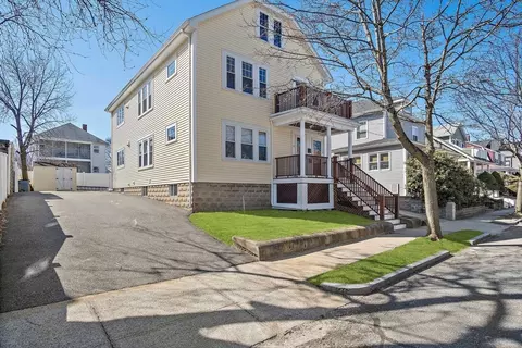 8-10 Bowdoin St, Arlington, MA 02474