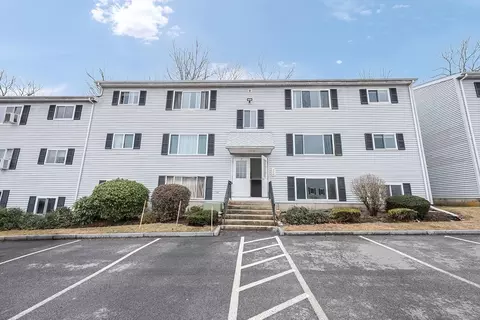 5455 N Main St #7B, Fall River, MA 02720 photo 2