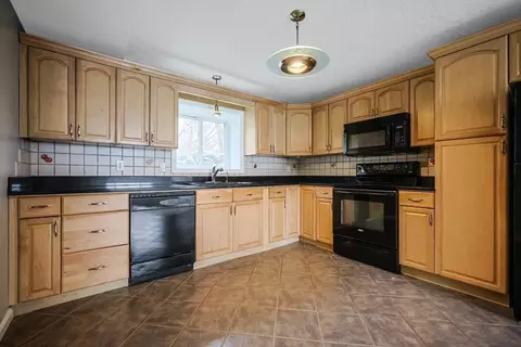 5455 N Main St #7B, Fall River, MA 02720 photo 10