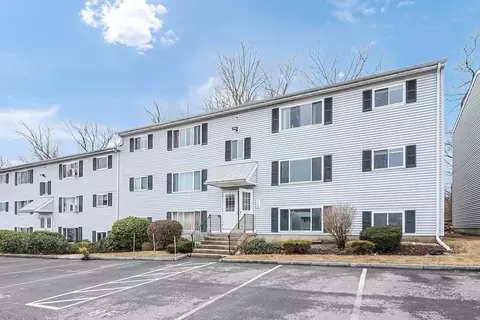 5455 N Main St #7B, Fall River, MA 02720