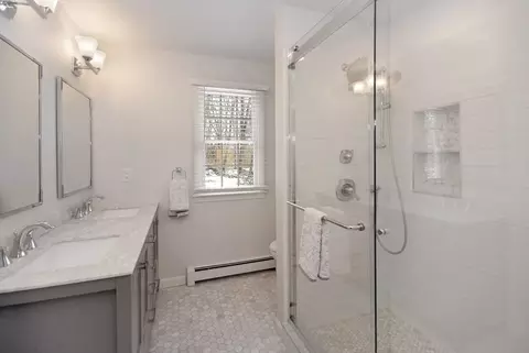 7 Carriage Ln, Maynard, MA 01754 photo 21