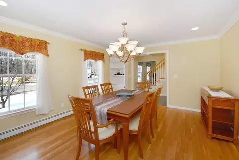 7 Carriage Ln, Maynard, MA 01754 photo 6