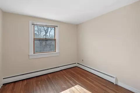 Bedroom - 10 Conner Rd, Beverly, MA 01915 photo 4 of 4