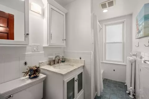 122 Davis Ave #2, Brookline, MA 02445 photo 12