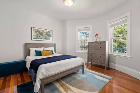 122 Davis Ave #2, Brookline, MA 02445 photo 9