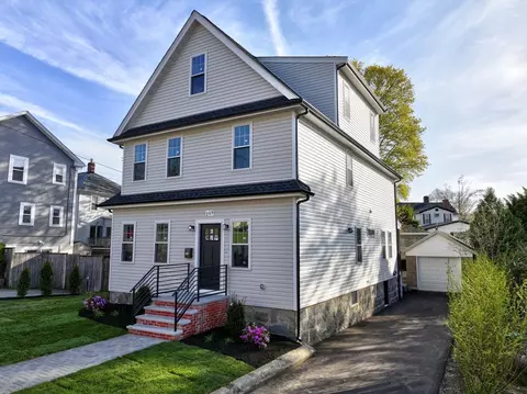 209 Milton St Ext, Milton, MA 02186