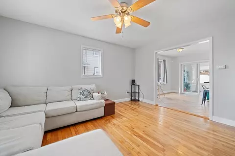 Living - 28 Barnard Rd, Worcester, MA 01605 photo 2 of 2