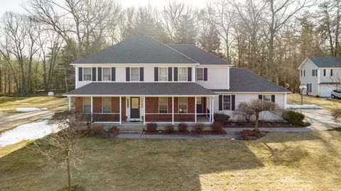 34 Caitlin Way, Westfield, MA 01085