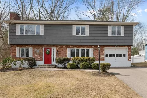 69 Agnes Dr, Framingham, MA 01701