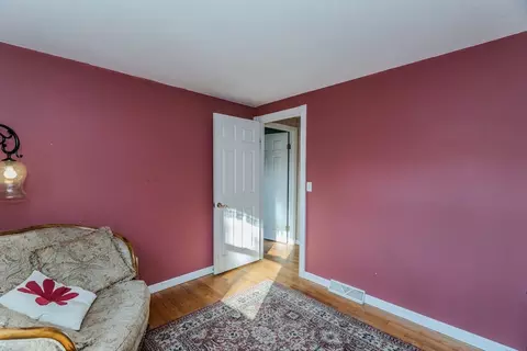 50 Drumlin Rd, Springfield, MA 01108 photo 17