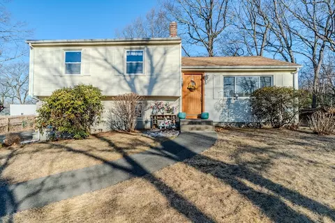 50 Drumlin Rd, Springfield, MA 01108