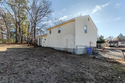 50 Drumlin Rd, Springfield, MA 01108 photo 24