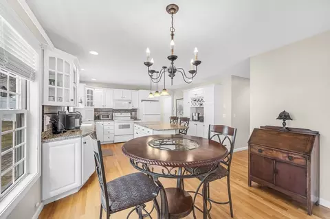 Dining - 26 Gates Ave, Springfield, MA 01118 photo 2 of 2