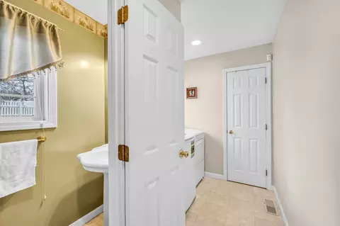 Other - 26 Gates Ave, Springfield, MA 01118 photo 4 of 9