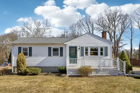 127 Beech St, Franklin, MA 02038