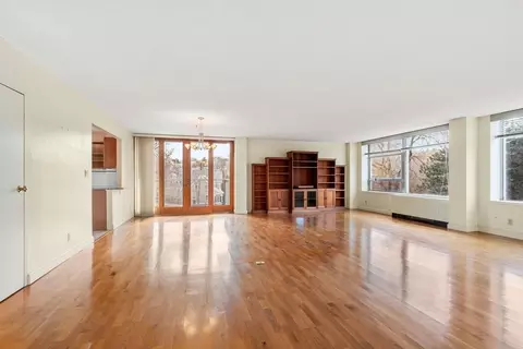 80 Park St #22, Brookline, MA 02446 photo 4