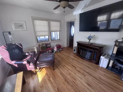 Living - 37 Mann St, Worcester, MA 01602 photo 1 of 3