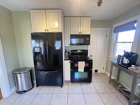 Kitchen - 37 Mann St, Worcester, MA 01602 photo 2 of 4