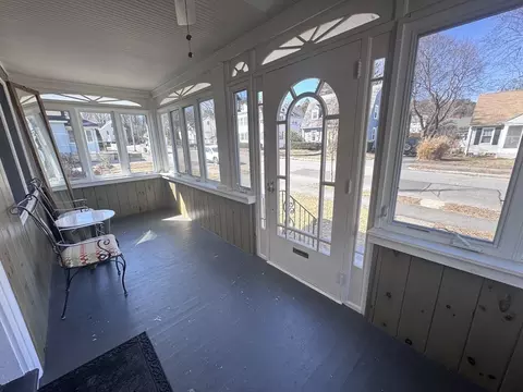 Exterior - 37 Mann St, Worcester, MA 01602 photo 6 of 9