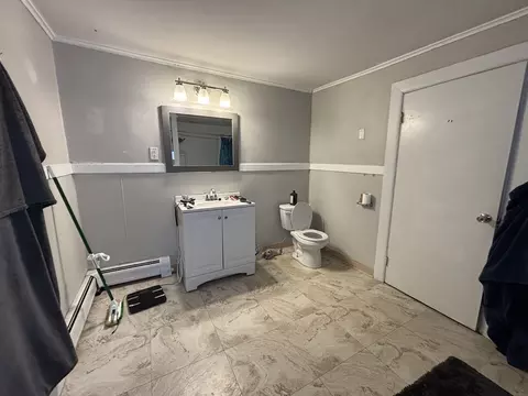 76 South St, Ware, MA 01082 photo 33