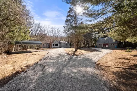 27 Fairview Ave, Dudley, MA 01571 photo 32