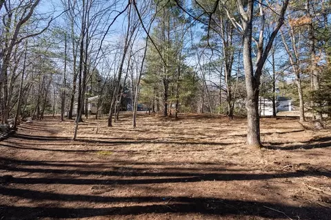 27 Fairview Ave, Dudley, MA 01571 photo 26