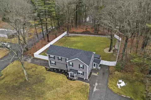 225 South St, Auburn, MA 01501