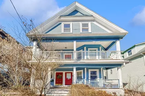 158 Lowell St #3, Somerville, MA 02143