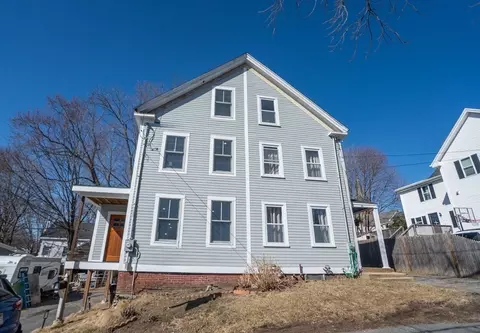 18 Lincoln Ct, Amesbury, MA 01913