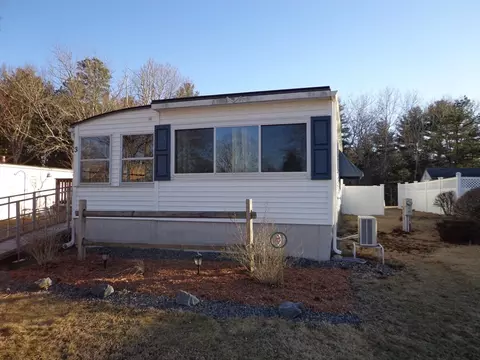 3 Deerhill Ln, Plymouth, MA 02360