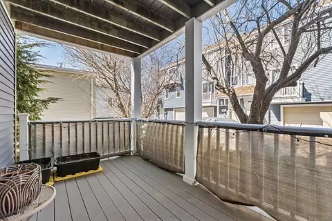 Exterior - 75 Mount Vernon St #A, Somerville, MA 02145 photo 2 of 3