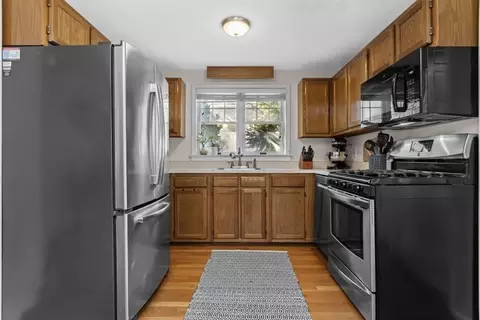 Kitchen - 75 Mount Vernon St #A, Somerville, MA 02145 photo 1 of 2