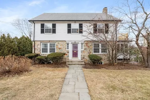 360 School St, Belmont, MA 02478