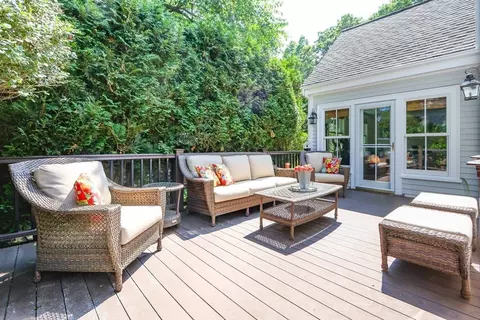 90 Forest St, Needham, MA 02492 photo 36