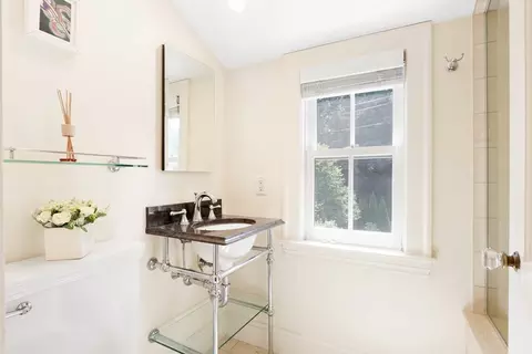 90 Forest St, Needham, MA 02492 photo 25