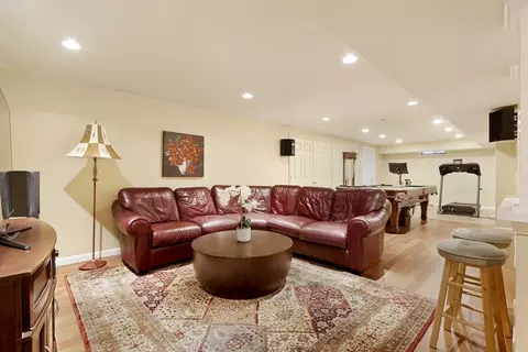 90 Forest St, Needham, MA 02492 photo 27