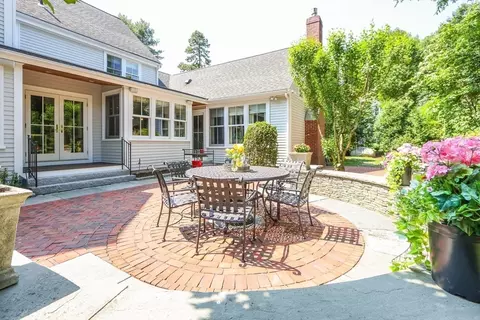 90 Forest St, Needham, MA 02492 photo 34