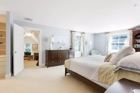 90 Forest St, Needham, MA 02492 photo 17