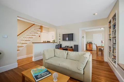 131 Garden St, Cambridge, MA 02138